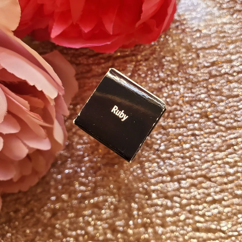 Bobbi Brown Mini Crushed Lip Color in Ruby